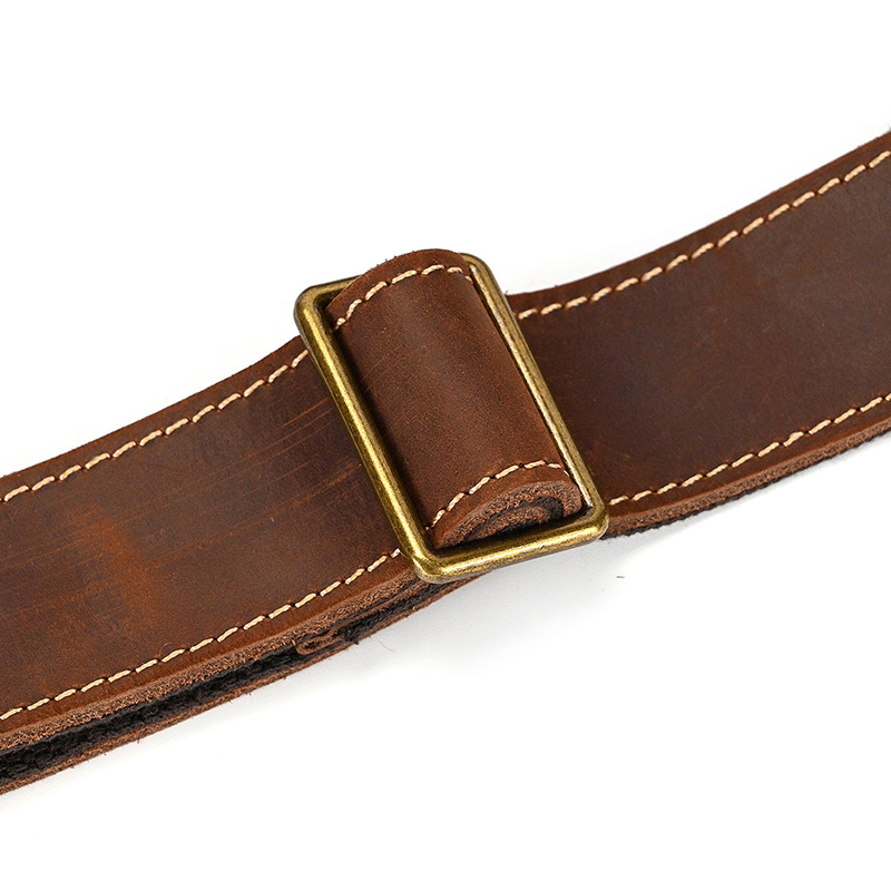 Túi đeo chéo nam DA BÒ THẬT cao cấp phong cách mới – BEE GEE DCN9379