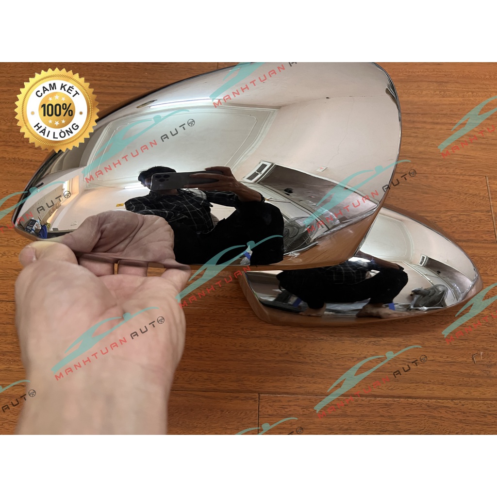 Ốp gương xe Toyota Veloz, Avanza 2022 2023 mạ crom cao cấp