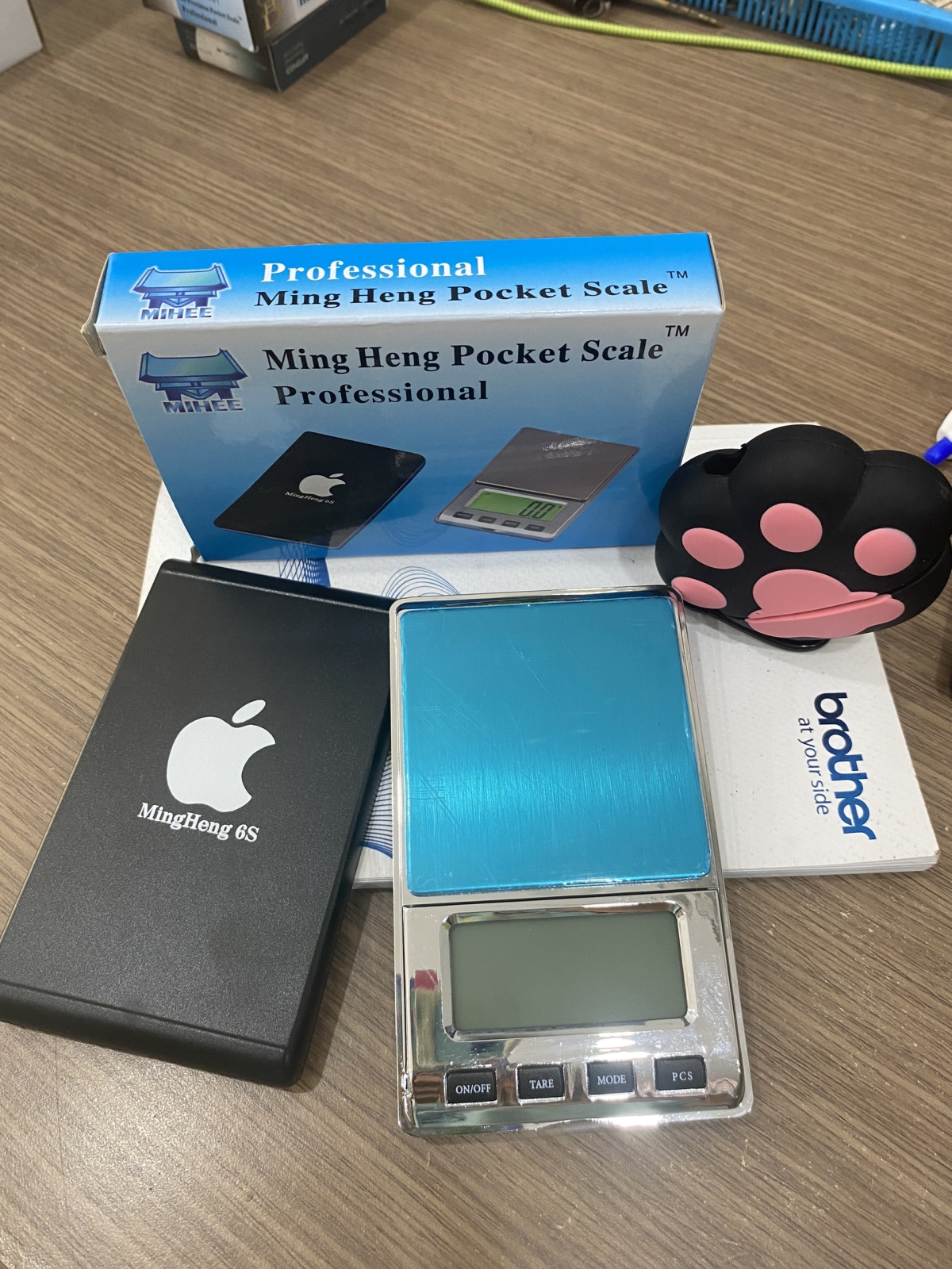 Cân tiểu ly Apple 600g