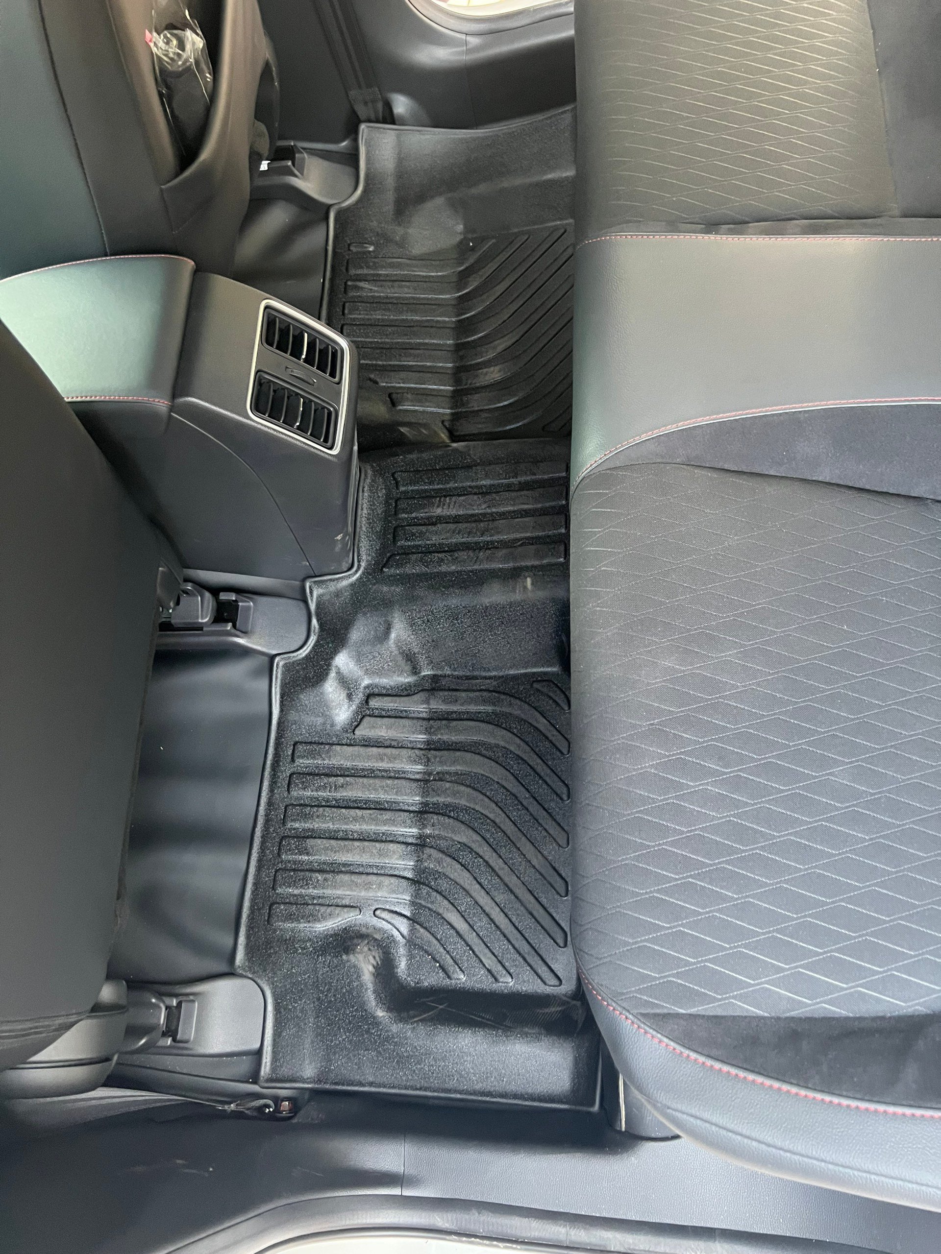 Hàng loại 2 Thảm lót sàn xe ô tô Honda City 2015-nay Nhãn hiệu Macsim chất liệu nhựa TPE
