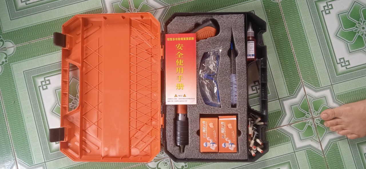 Súng bắn đinh bê tông mini , Máy bắn đinh hạt nổ bê tông ty trần thạch cao, tôn, sắt, thép tặng 20 đinh