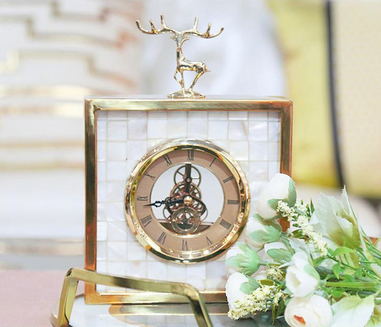 Đồng hồ trang trí để bàn DEER TOP