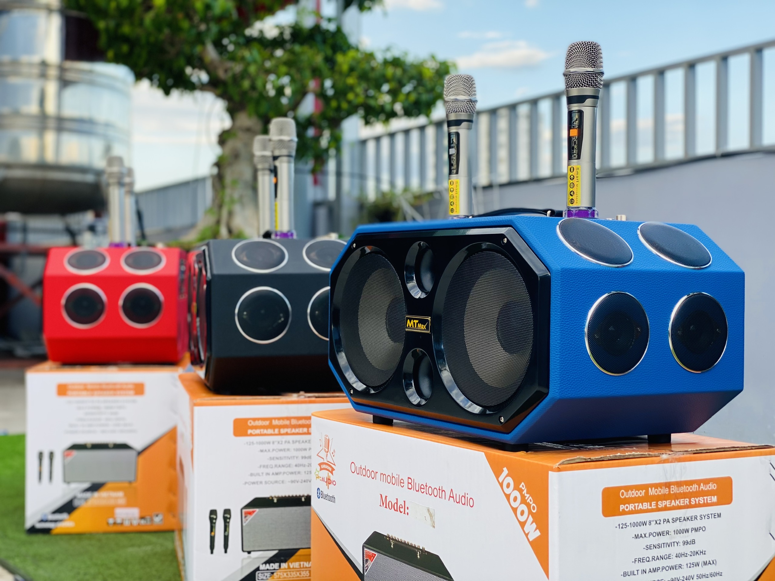 Loa Xách Tay Karaoke MTMAX K124 Pro Âm Thanh Đa Hướng Hệ Thống 12 Loa 12 Đường Tiếng, 2 Bass 20 Công Suất Lớn Đến 500W, Tặng Kèm 2 Micro, Hàng Chính Hãng, Bảo Hành 12 Tháng