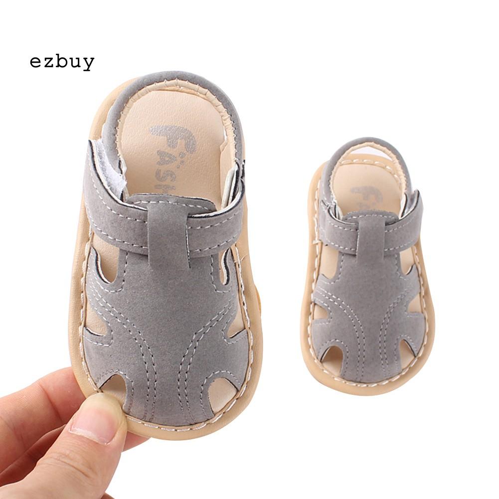 Giày Sandal Chống Trượt Cho Bé Tập Đi