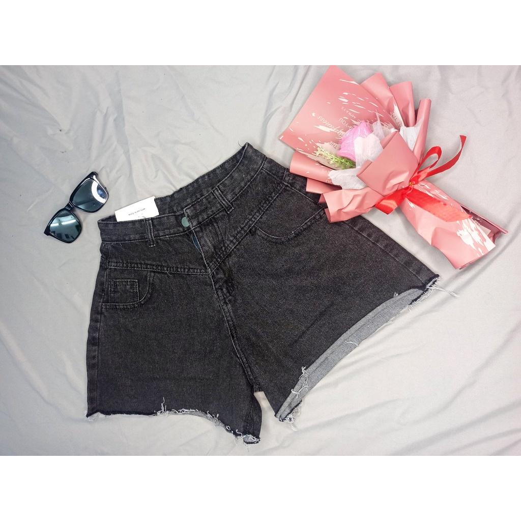Quần Short Xòe Không Co Giãn
