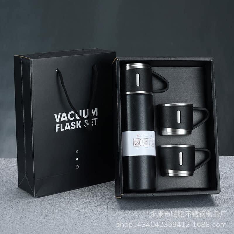 Bình giữ nhiệt cao cấp kèm 2 cốc inox và 1 cây cọ rửa bình.