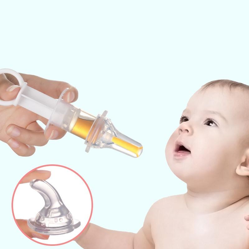 Dụng Cụ Cho Bé Uống Thuốc Thông Minh Tiện Dụng