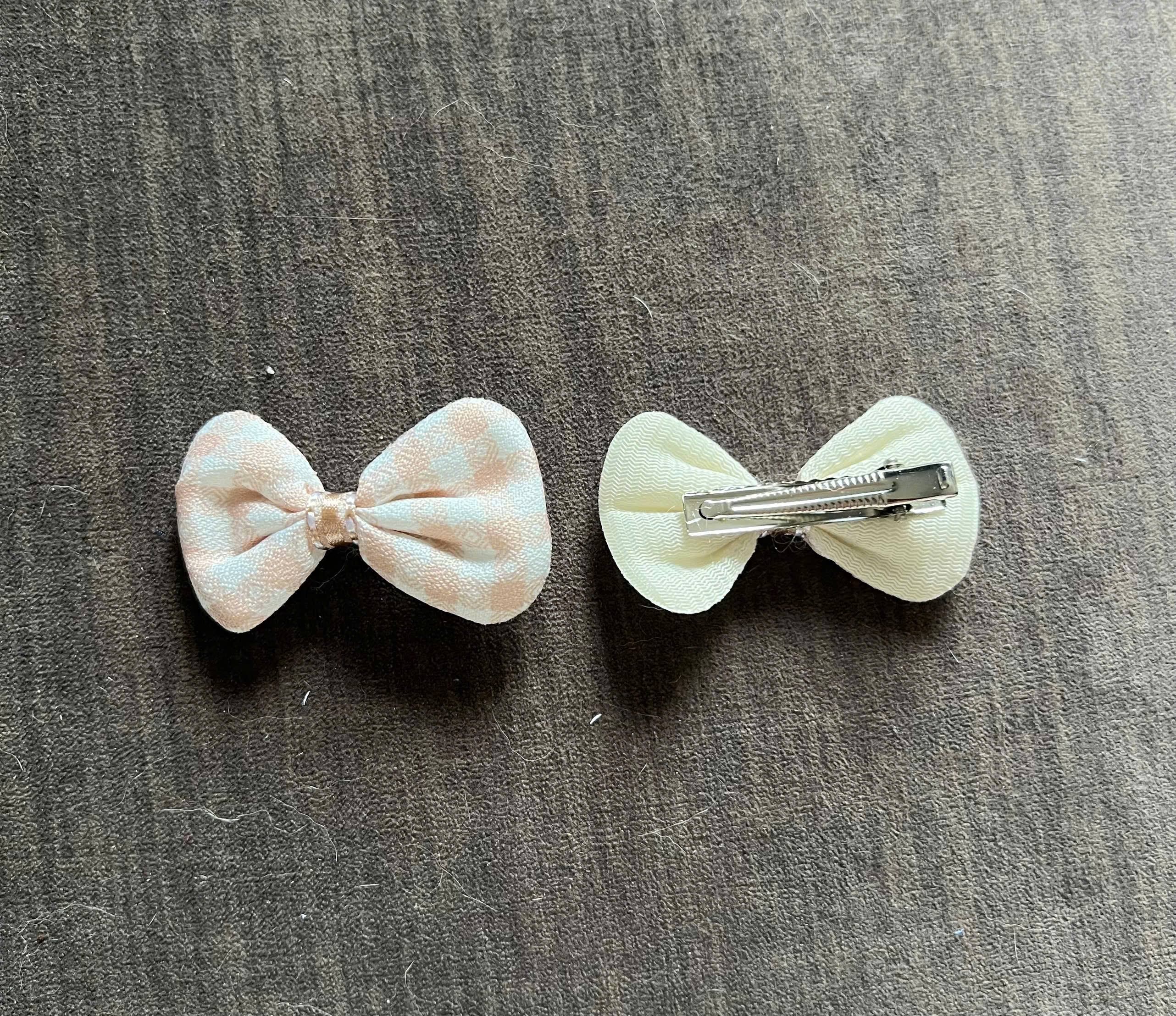 NƠ KẸP TÓC SANG TRỌNG NHIỀU MÀU DỄ THƯƠNG MÃ 13 XINH XẮN CHO THÚ CƯNG CHÓ MÈO