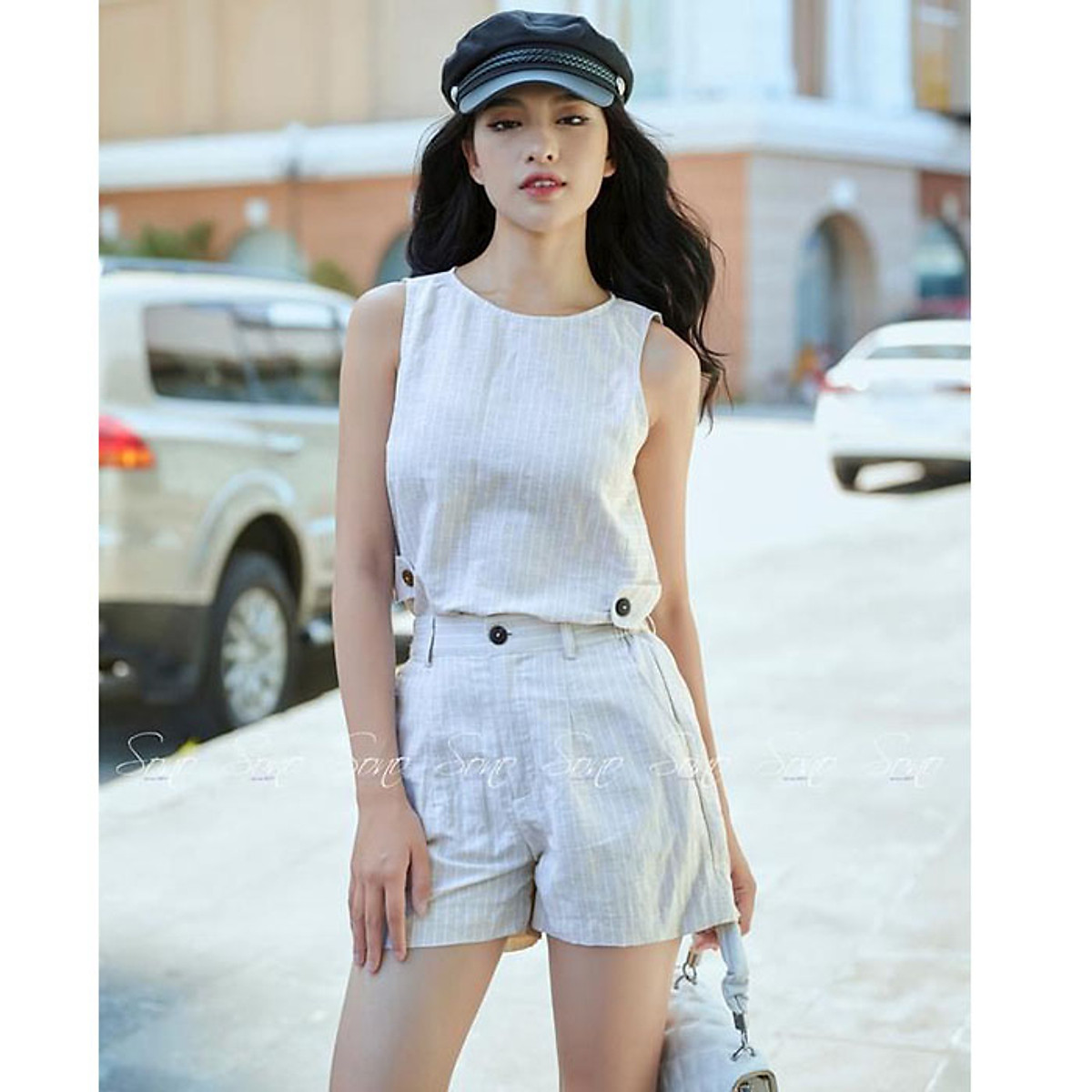 Set bộ đi chơi linen kẻ sọc sát nách kèm quần short trẻ trung - Be