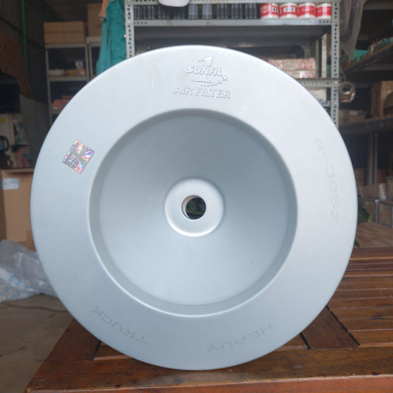 Lọc gió động cơ xe tải, ben Dongfeng, Shacman, faw, auman. Mã lọc A -3052 - AB. Kích thước 30*52 bằng sắt 2 lớp đáy lõm
