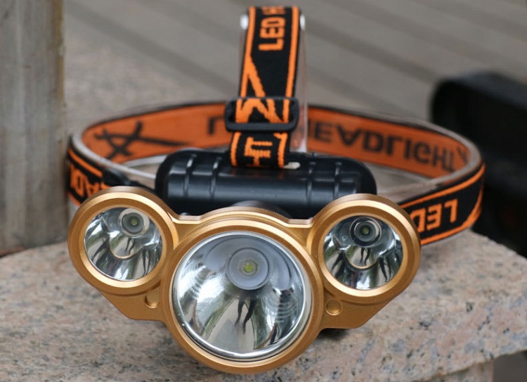 Đèn pin đội đầu, đeo trán TD101 ( Có thể dùng làm đèn dã ngoại, khả năng chiếu sáng cao, chống nước tốt - Tặng kèm 01 đèn pin bóp tay mini )