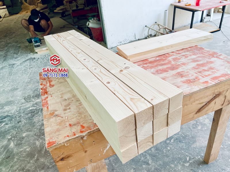 [MS56] Thanh gỗ thông vuông 6cm x 6cm x dài 120cm + láng mịn 4 mặt