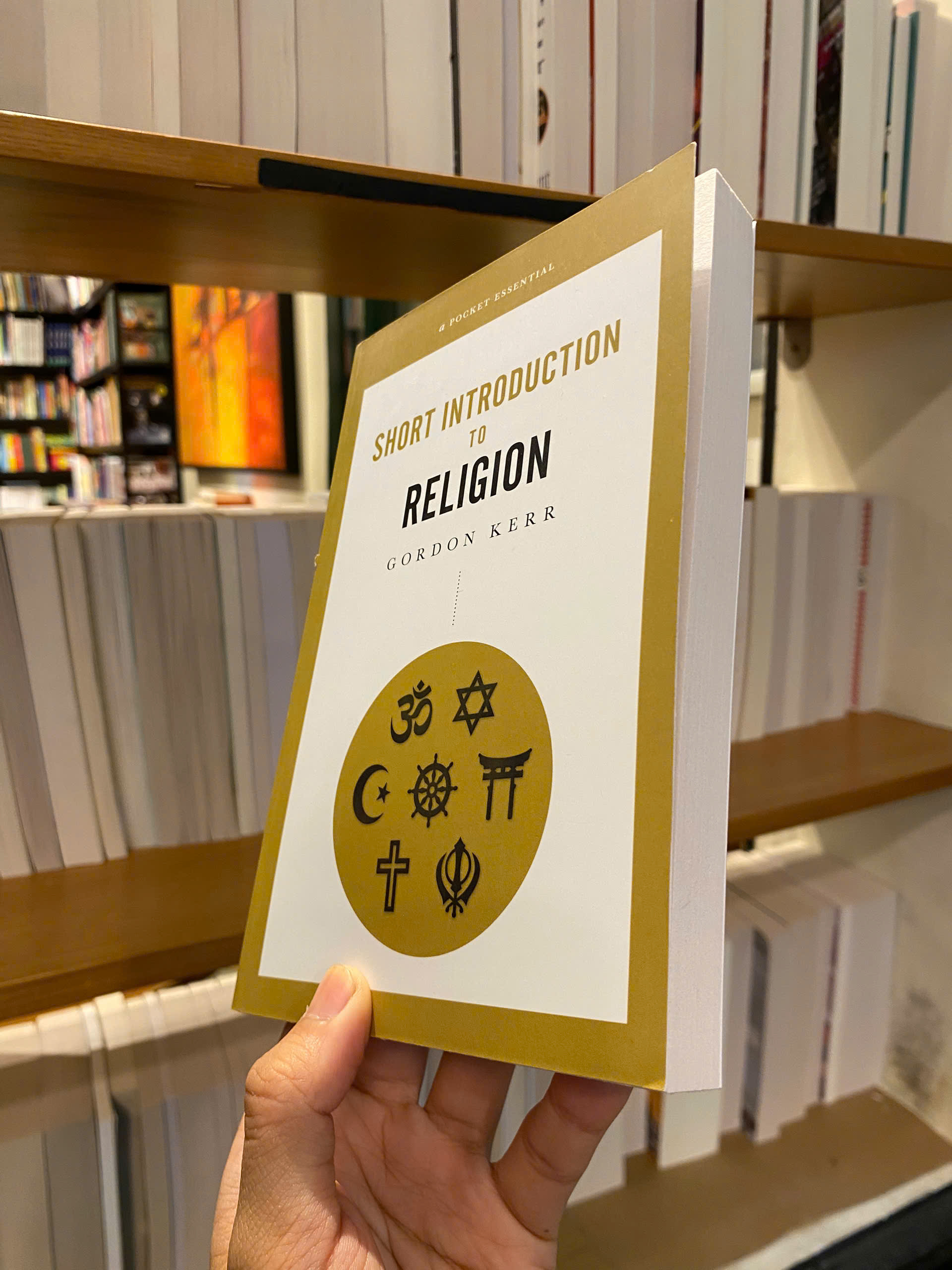 Sách - Short Introduction to Religion by Gordon Kerr - Religion book in English - Sách Ngoại Văn