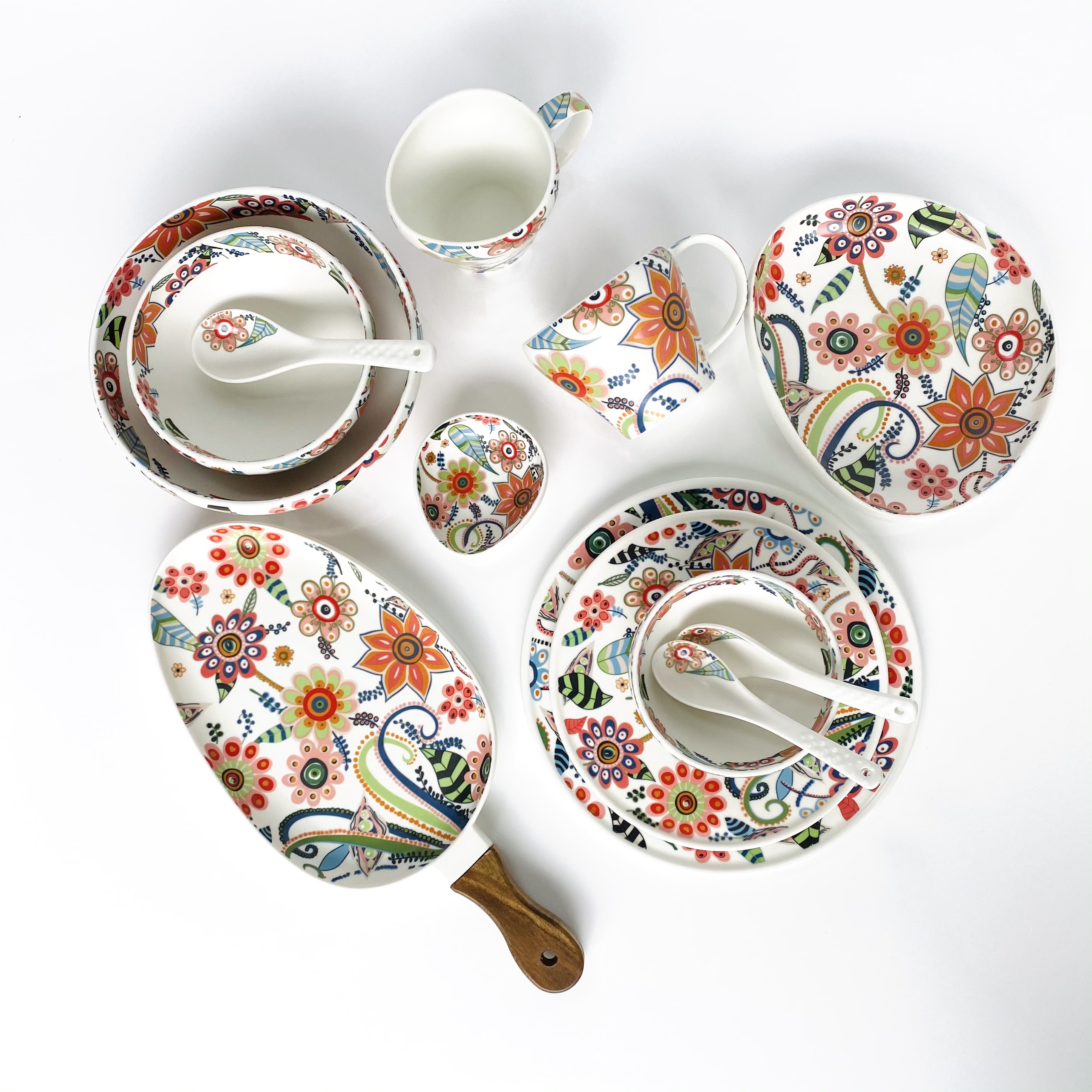 Set bát đĩa 2 người hoa văn Châu Âu 14 món