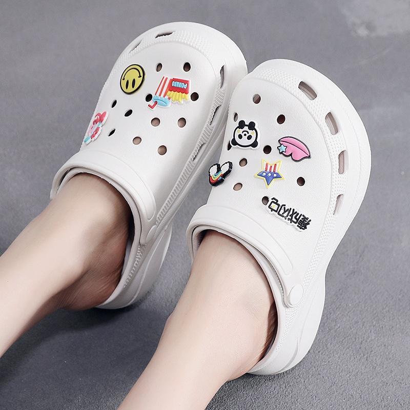 Dép bánh mì cross nữ đế cao SUNNY kèm Sticker cao 6 CM, dép sục nữ hot trend 2022