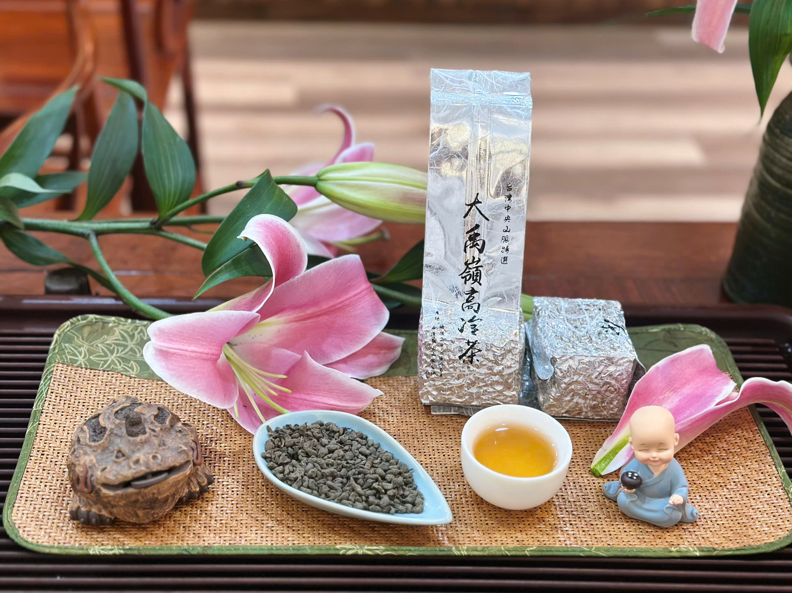 TRÀ Ô LONG NHÂN SÂM ĐÀI LOAN - GINSENG OOLONG TEA - ORGANIC TEA