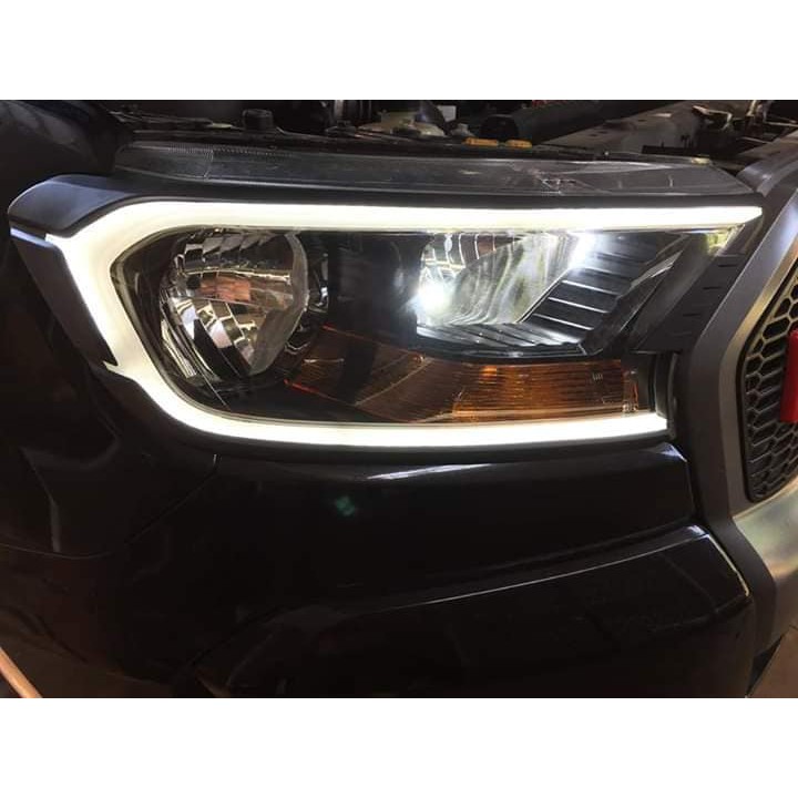 Ốp viền đèn Pha, Hậu xe Ford Ranger 2015-2021 có đèn LED siêu sáng, siêu đẹp