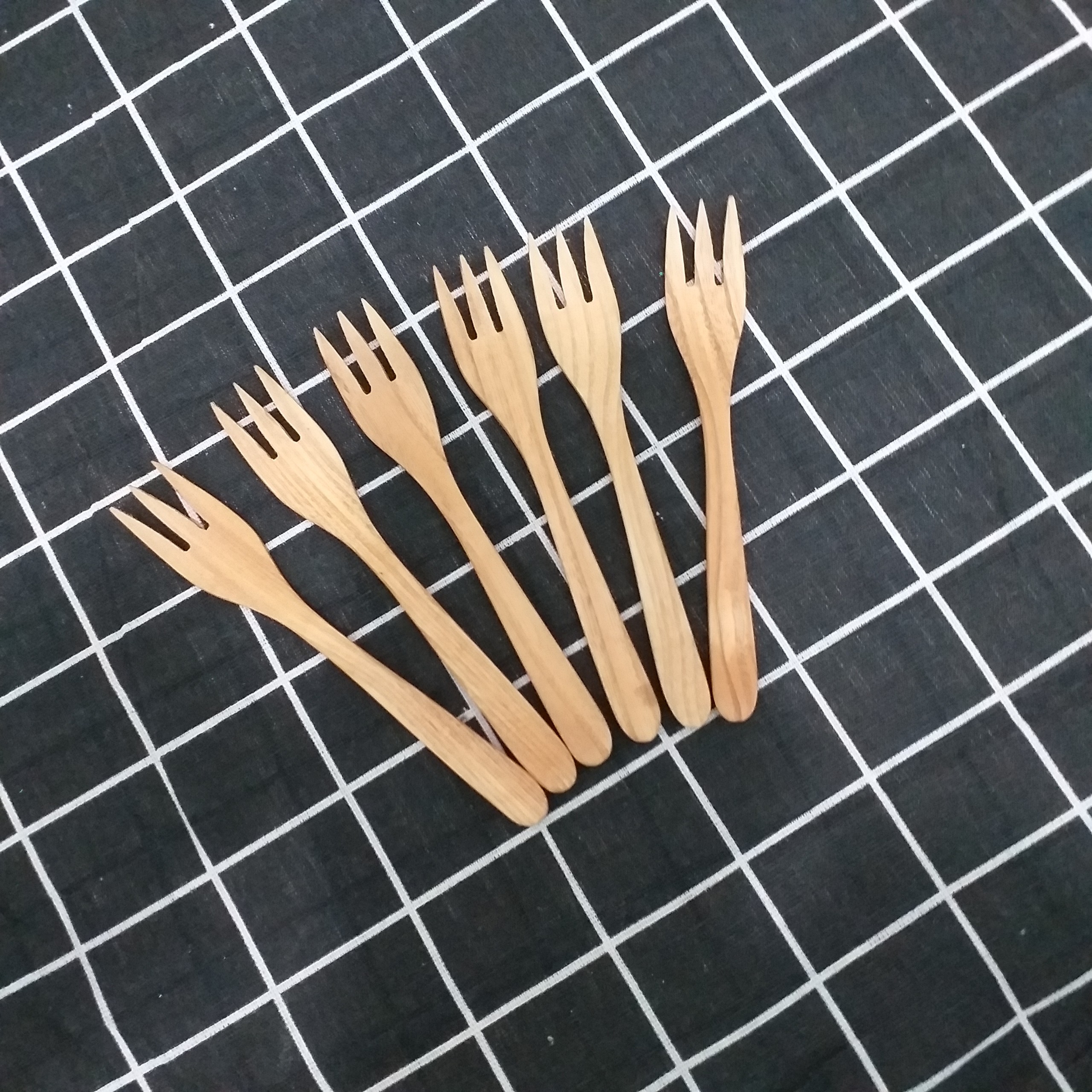Muỗng,Nĩa gỗ Tần bì - Đồ gỗ bàn ăn tiện dụng