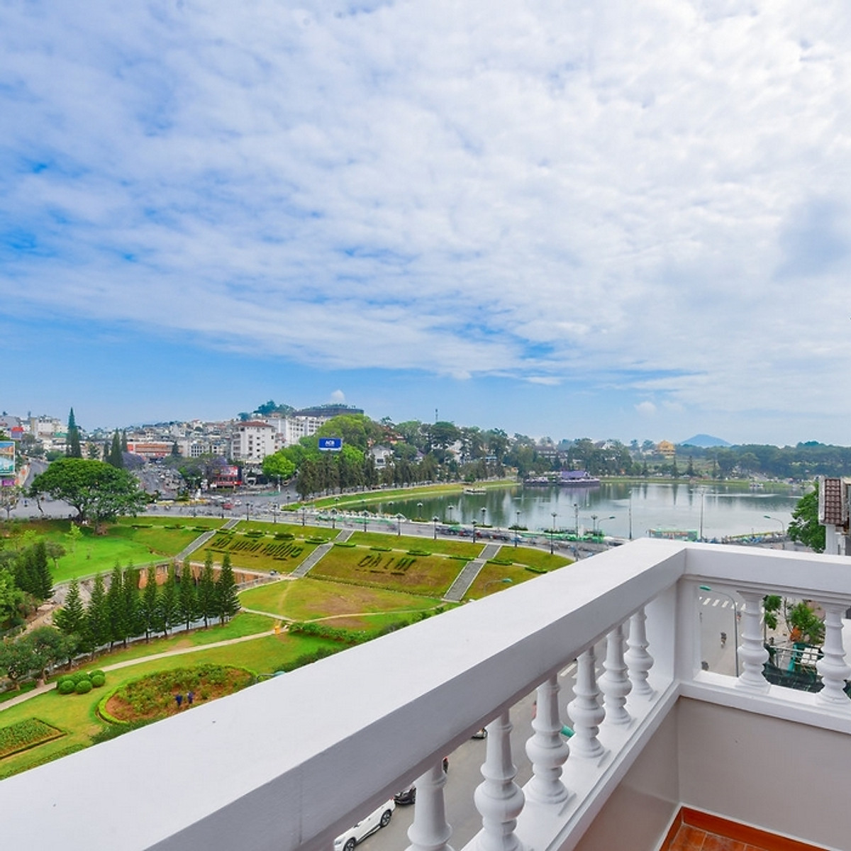 Park Hotel 3* Đà Lạt - Ngay Trung Tâm, Bữa Sáng, Gần Hồ Xuân Hương Và Chợ Đêm, Kiến Trúc Châu Âu Và Nhiều Dịch Vụ Hấp Dẫn