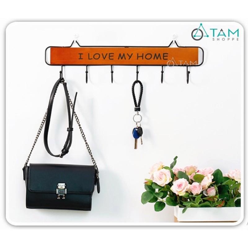 Móc treo đồ trang trí gắn tường chữ I LOVE MY HOME bằng gỗ -Móc treo decor dán tường loại 4 móc.