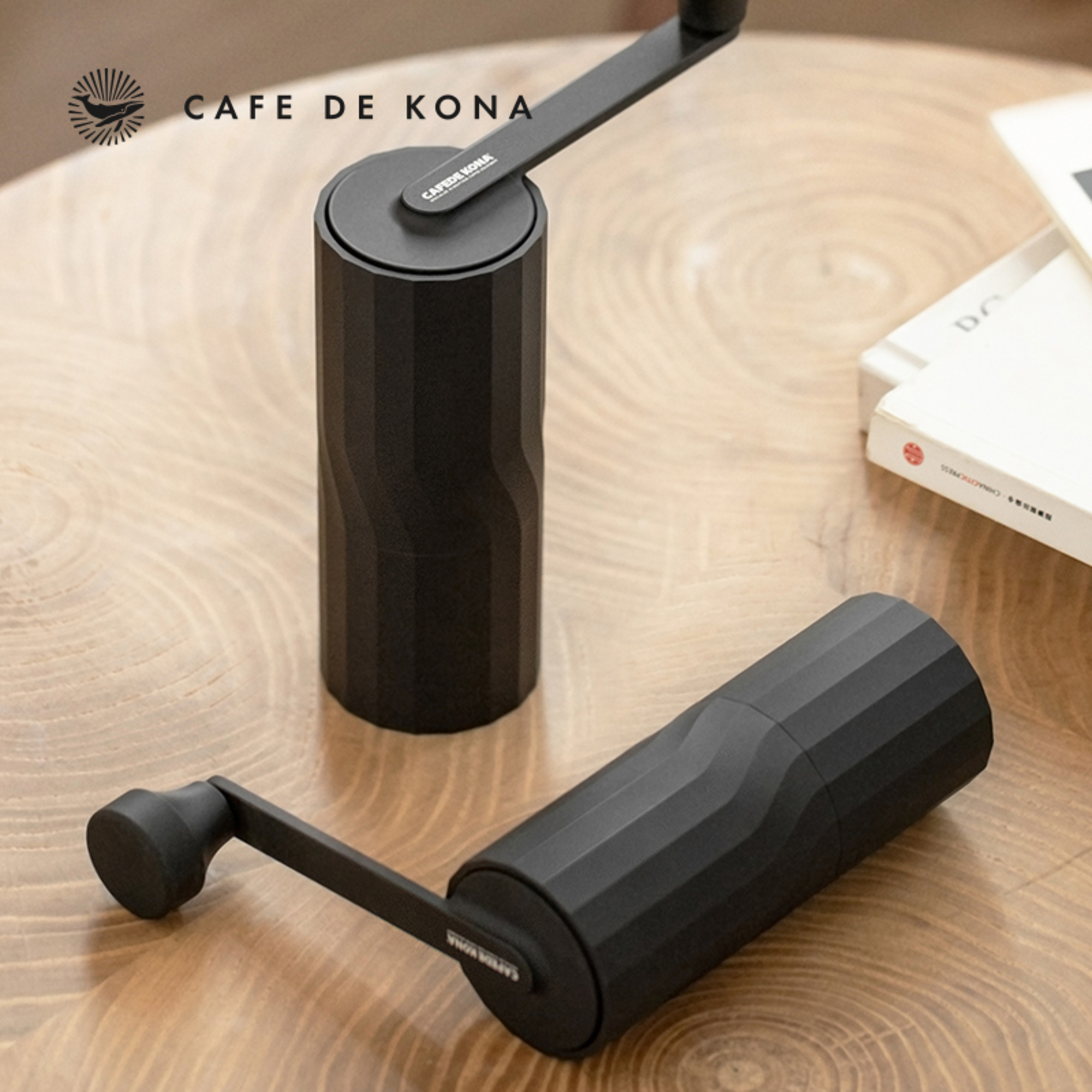 Cối xay tay M2 pro cà phê lưỡi thép CNC thân nhôm khắc vân kim cương CAFE DE KONA