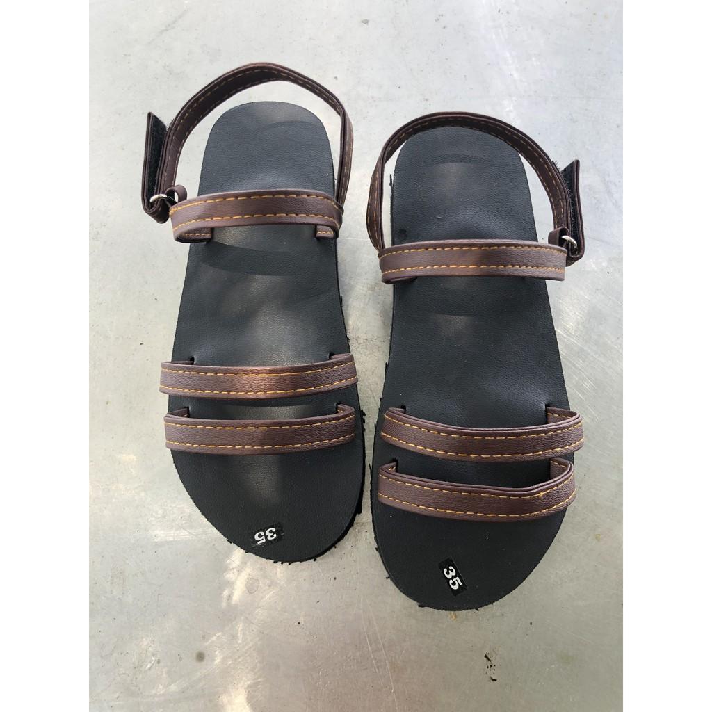 Sandals nữ đế đen quai nâu size từ 35 đến 42 khác size ib chọn