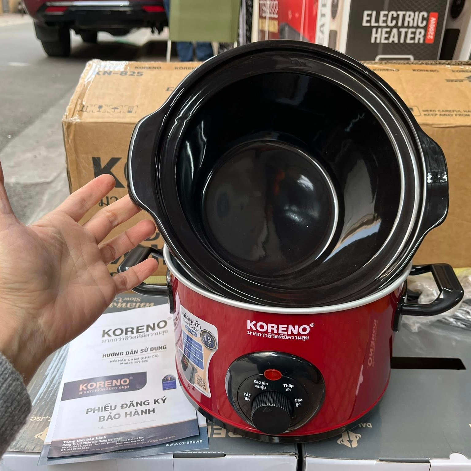 Nồi nấu chậm, kho cá, ninh xương Koreno Thái Lan 2.5L KN-825 - hàng chính hãng