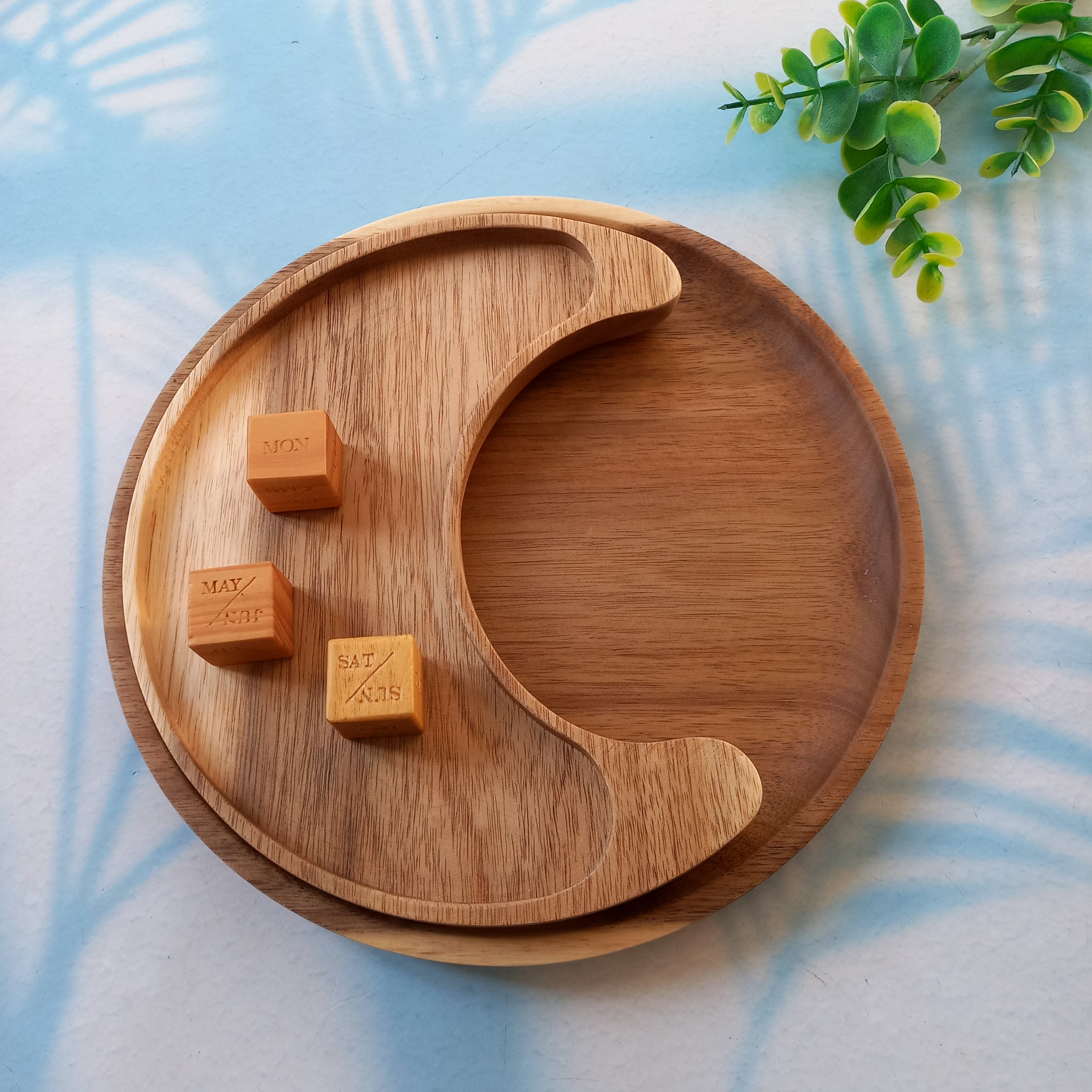 Set Đĩa Khay Gỗ Keo Mặt Trời Mặt Trăng Độc Lạ Của Vitrapro, Đĩa Đựng Bánh Kẹo, Hạt, Hoa Qủa Sấy, Decor Đẹp
