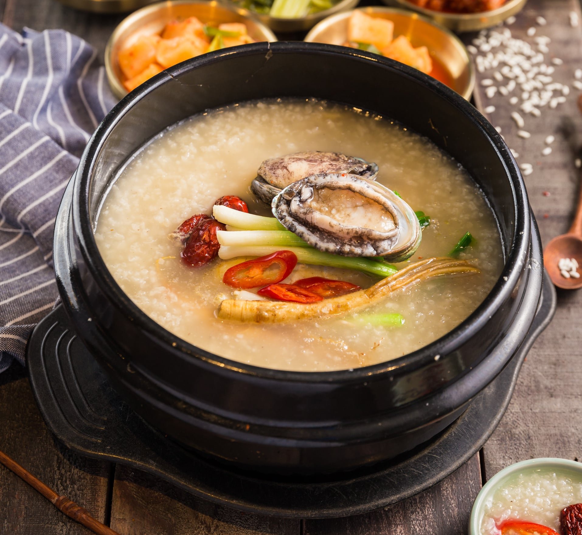 Bào ngư thượng hạng size : 10 - 12 con/kg