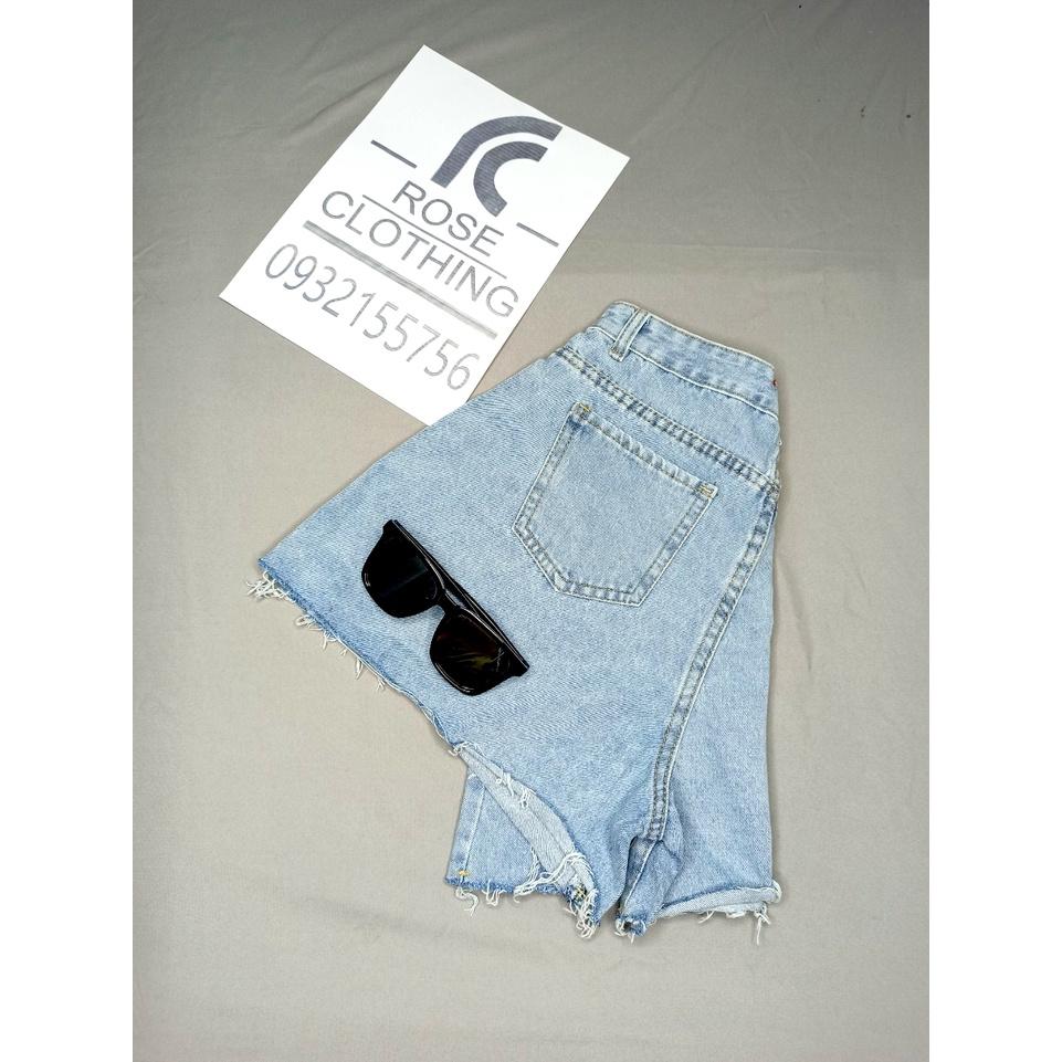 Quần Short Xòe Không Co Giãn