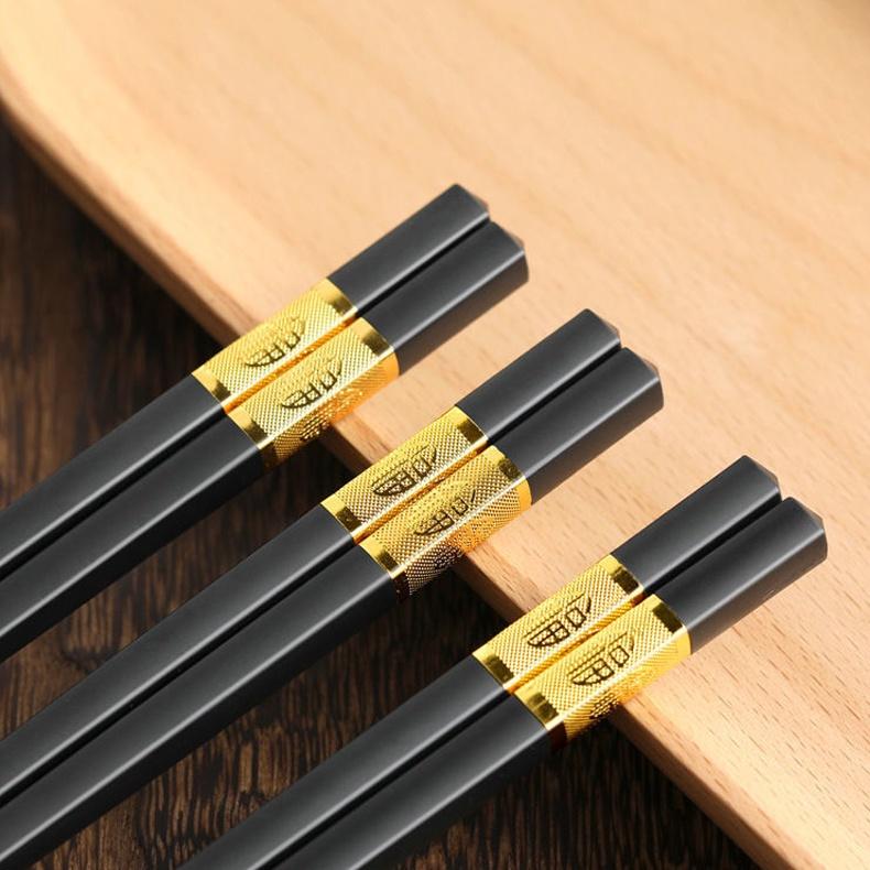 Đũa ăn cơm màu đen COMBO 10 đôi đũa chất liệu nhựa an toàn không độc hại Đồ gắp thức ăn Dụng cụ nhà bếp 10D