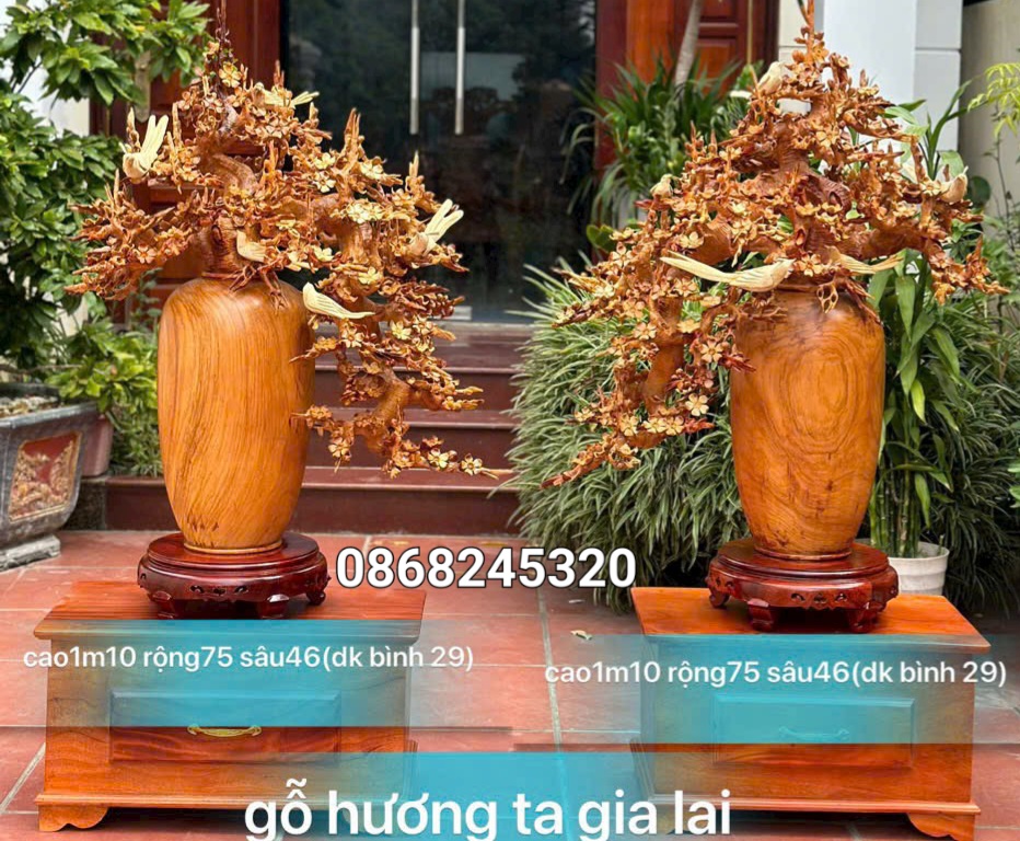 1 Bình hoa mai lan phong thủy trang trí phòng khách bằng gỗ hương