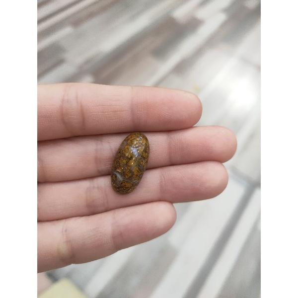 870- Đá Agate Ngũ Sắc