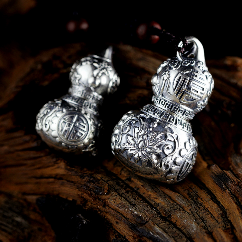 Dây chuyền phong thủy bằng Tittan mặt hình hồ lô Tài Lộc - HL01