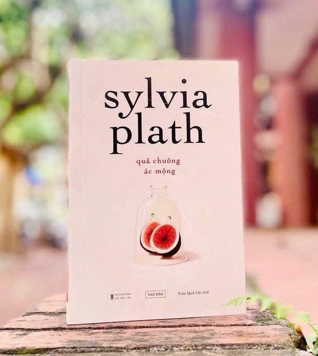 QUẢ CHUÔNG ÁC MỘNG – Sylvia Plath – Trần Quế Chi dịch – Tao Đàn – NXB Hội Nhà Văn