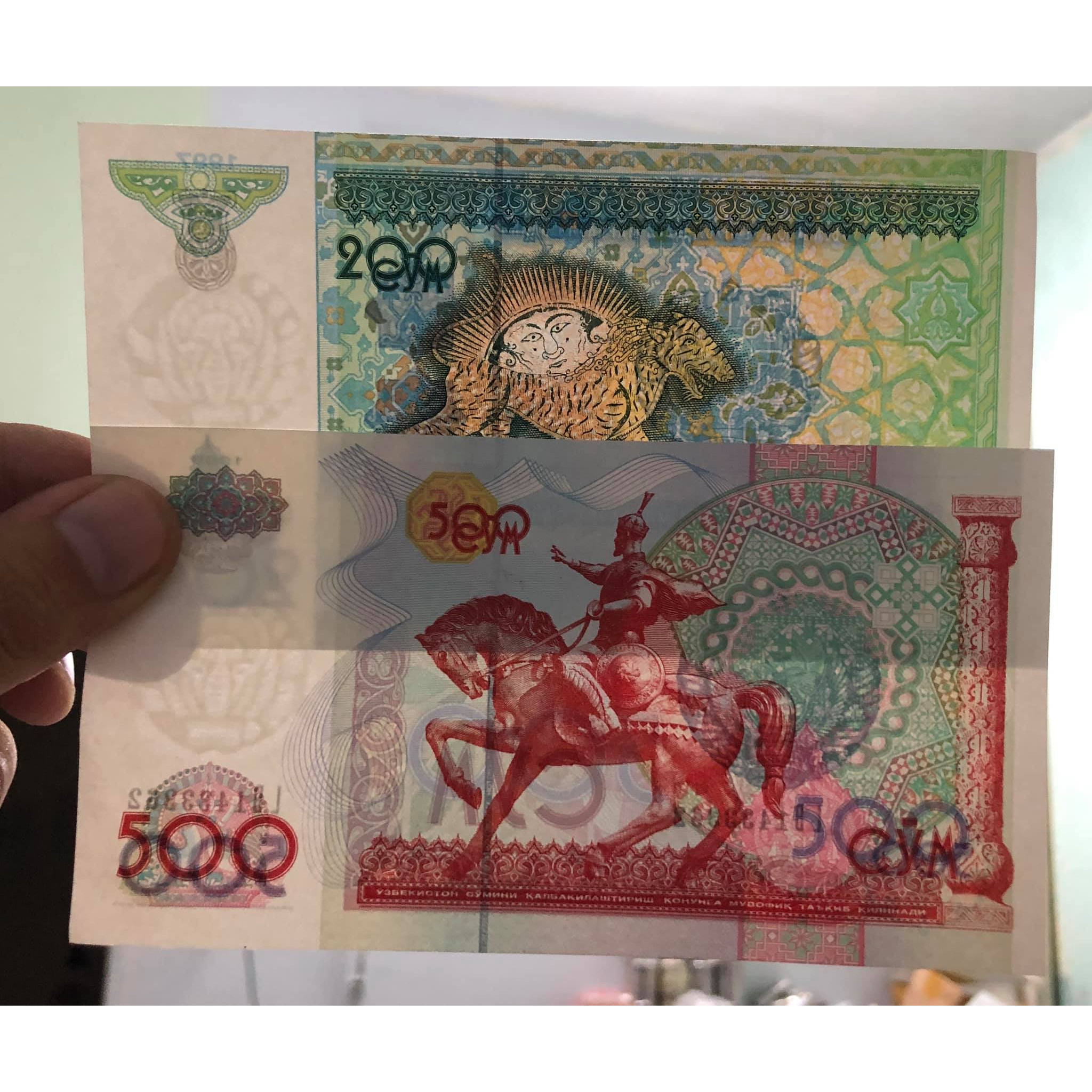 2 tờ tiền cổ Uzabekistan, 200 và 500 som sưu tầm