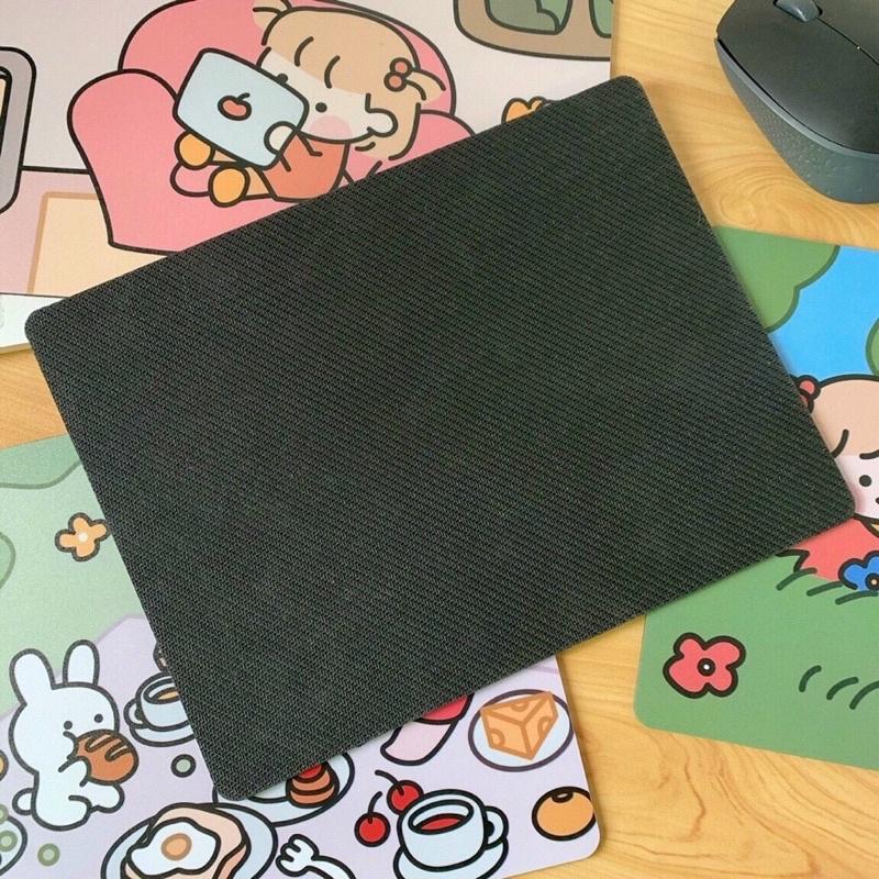 Miếng lót chuột hoạ tiết hoạt hình cô bé- Tấm lót bàn di chuột máy tính/ Laptop đế silicon chống trượt & chống thấm nước