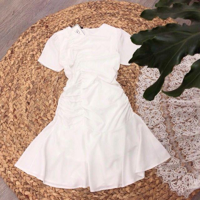 Đầm nhún đuôi cá