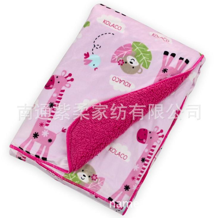 Chăn đắp mềm mịn cho bé sơ sinh