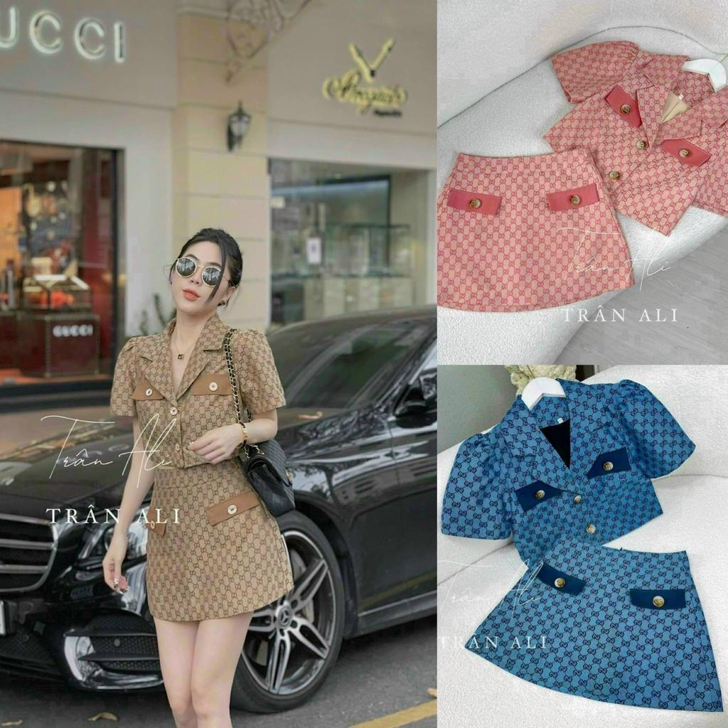 Set váy nữ cổ vest croptop họa tiết chữ đính nút thích hợp cho các nàng đi dự tiệc hoặc đi làm sang chảnh, xinh xắn