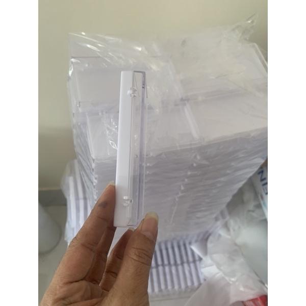 Hộp  đựng nail và mi