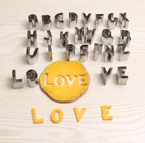 Set 26 Khuôn cắt bánh Cookie hình chữ, khuôn tạo hình bánh Cookie 26 chữ cái kiểu dáng đáng yêu GD230-KhuonBanh-Chu