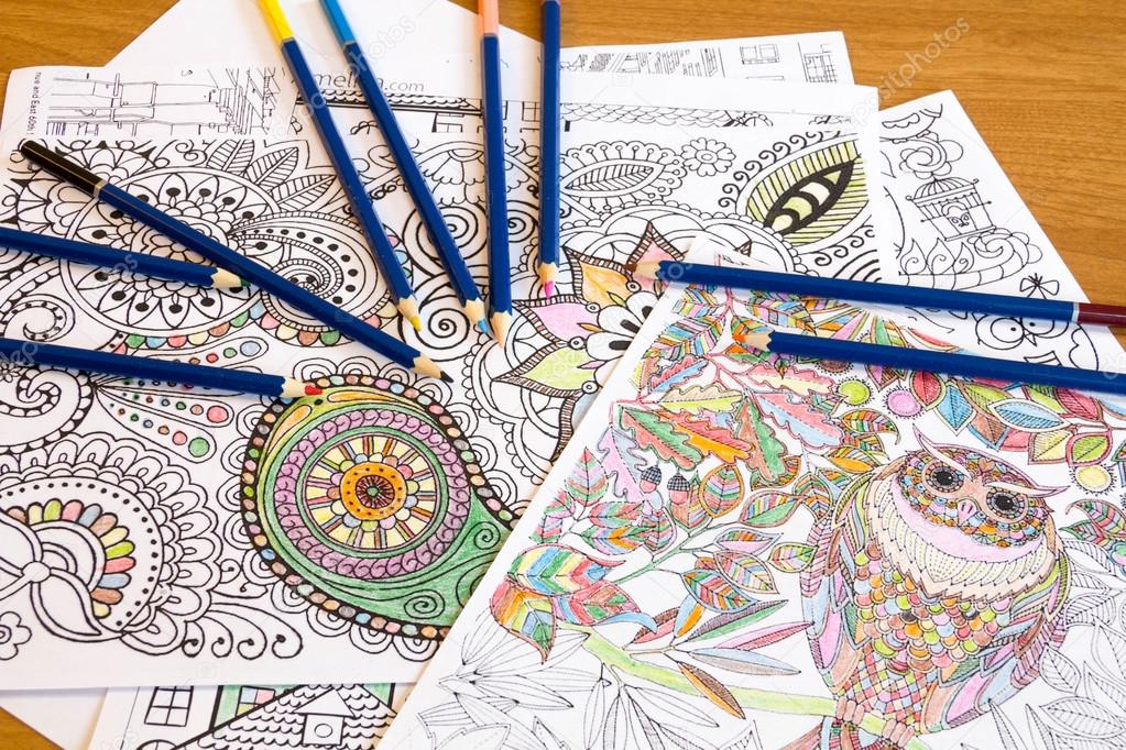 COLORING BOOK: Khu Vườn Bí Mật - Hành Trình Tìm Đến An Nhiên Và Hạnh Phúc