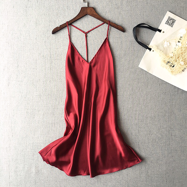 Váy ngủ lụa dây yếm hở lưng quyến rũ sexy Q112 - Đầm ngủ dây yếm hở lưng gợi cảm - Đầm ngủ