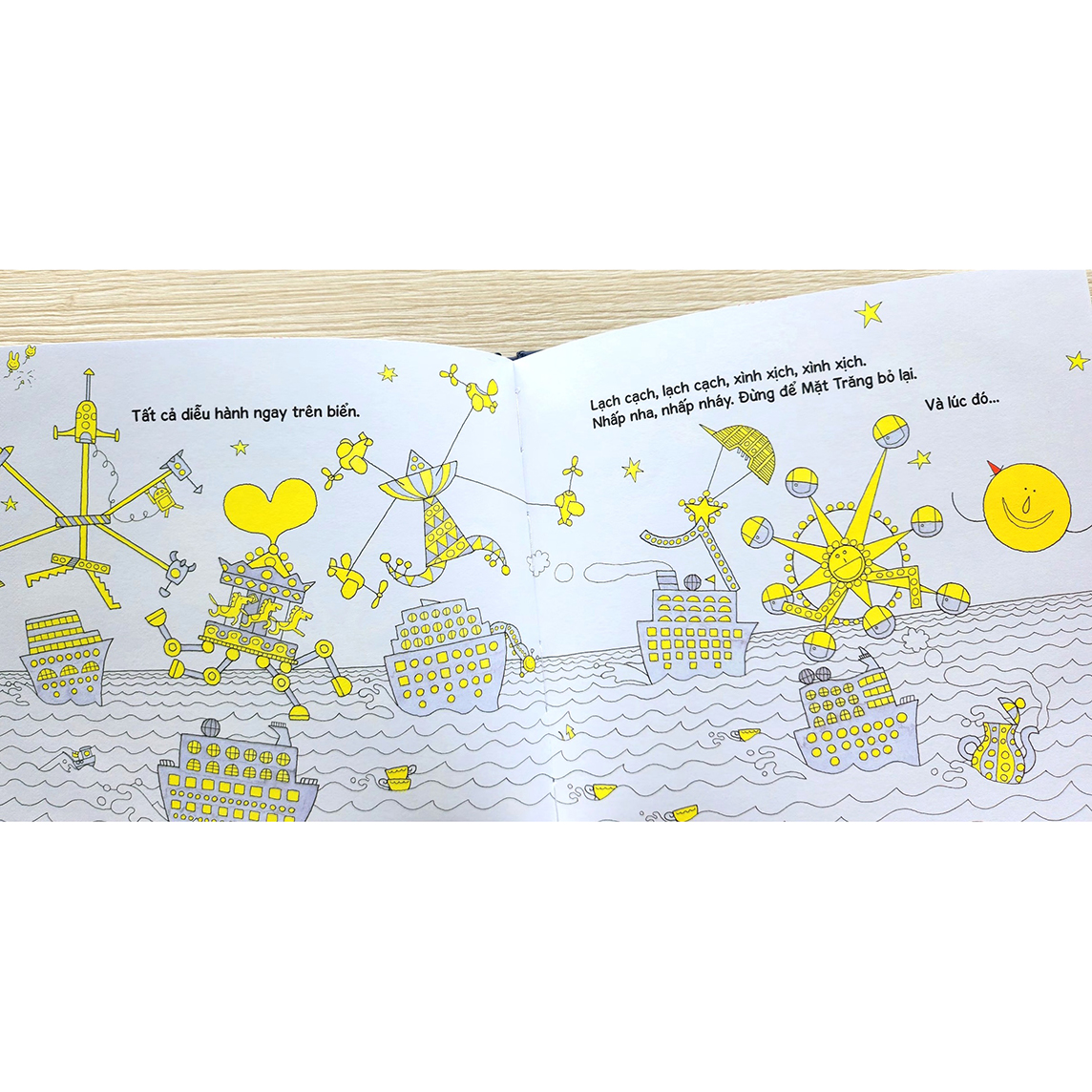 Sách Mặt Trăng đi dạo