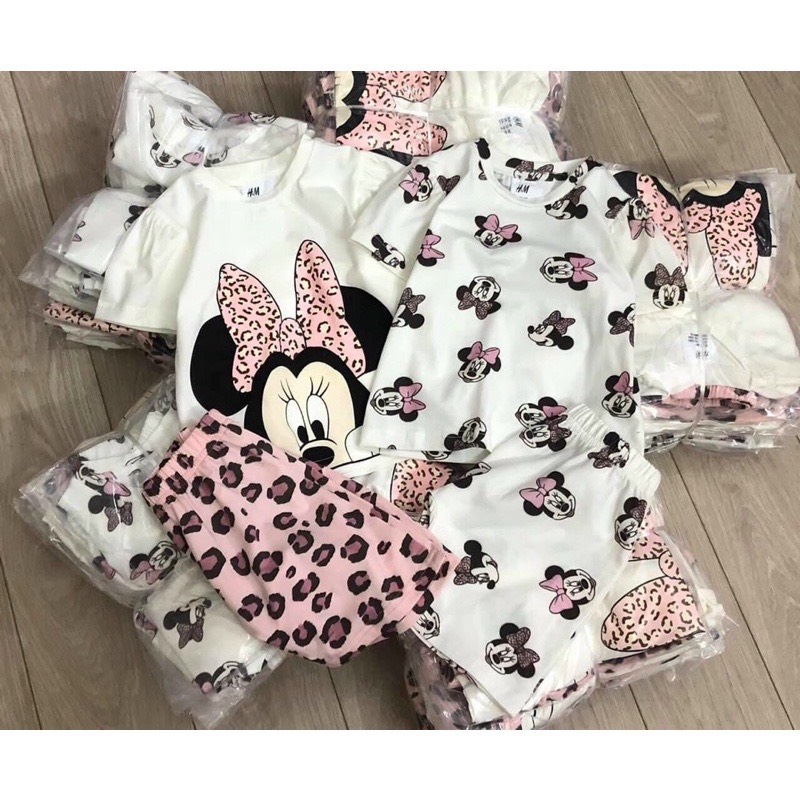SET 2 BỘ BÉ GÁI NGẮN TAY COTTON THUN MỀM HỌA TIẾT MICKEY VẢI XUẤT DƯ THOÁNG MÁT, THẤM HÚT MỒ HÔI TỐT