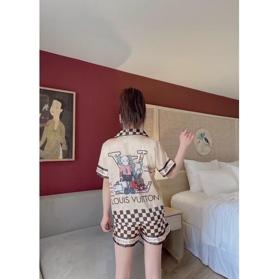 Bộ đồ ngủ Pijama, đồ bộ lụa quần đùi cộc tay hoạ tiết satin siêu hùi