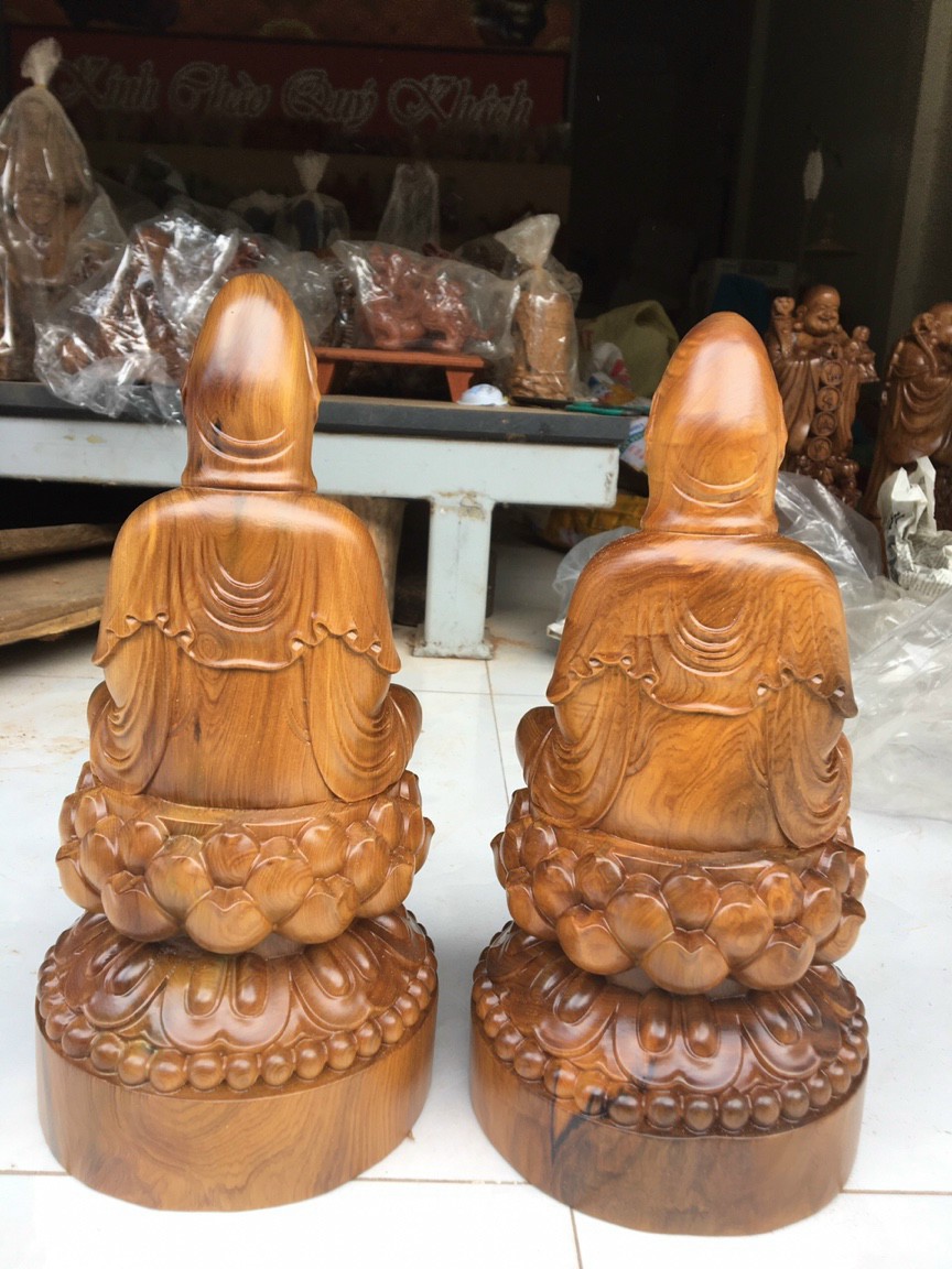 Tượng phật bà quan âm bồ tát bằng gỗ bách xanh thơm nức kt cao 30×15×15cm