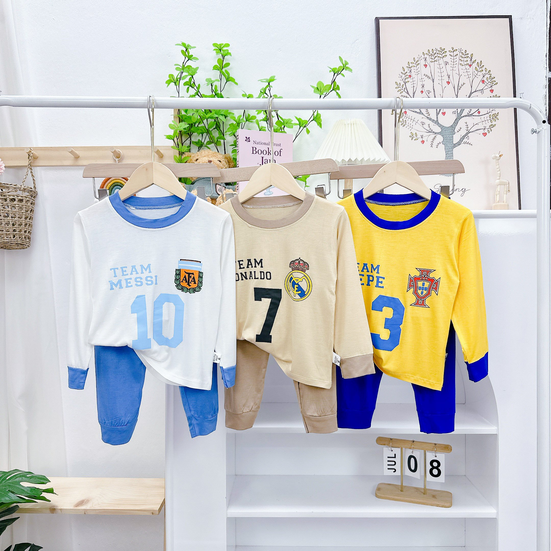 Combo 2 bộ Thun lạnh Minky mom size nhỡ 14-24kg cho bé