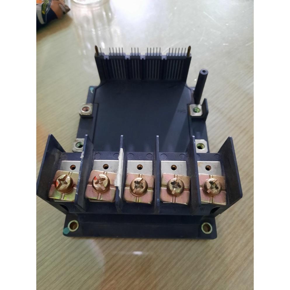 Linh kiện bán dẫn công suất IGBT 6MBP150RS060-150A 600V